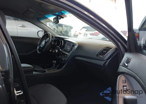 2015 Kia Optima Lx z USA, uszkodzony, nr VIN 5XXGM4A71FG495421